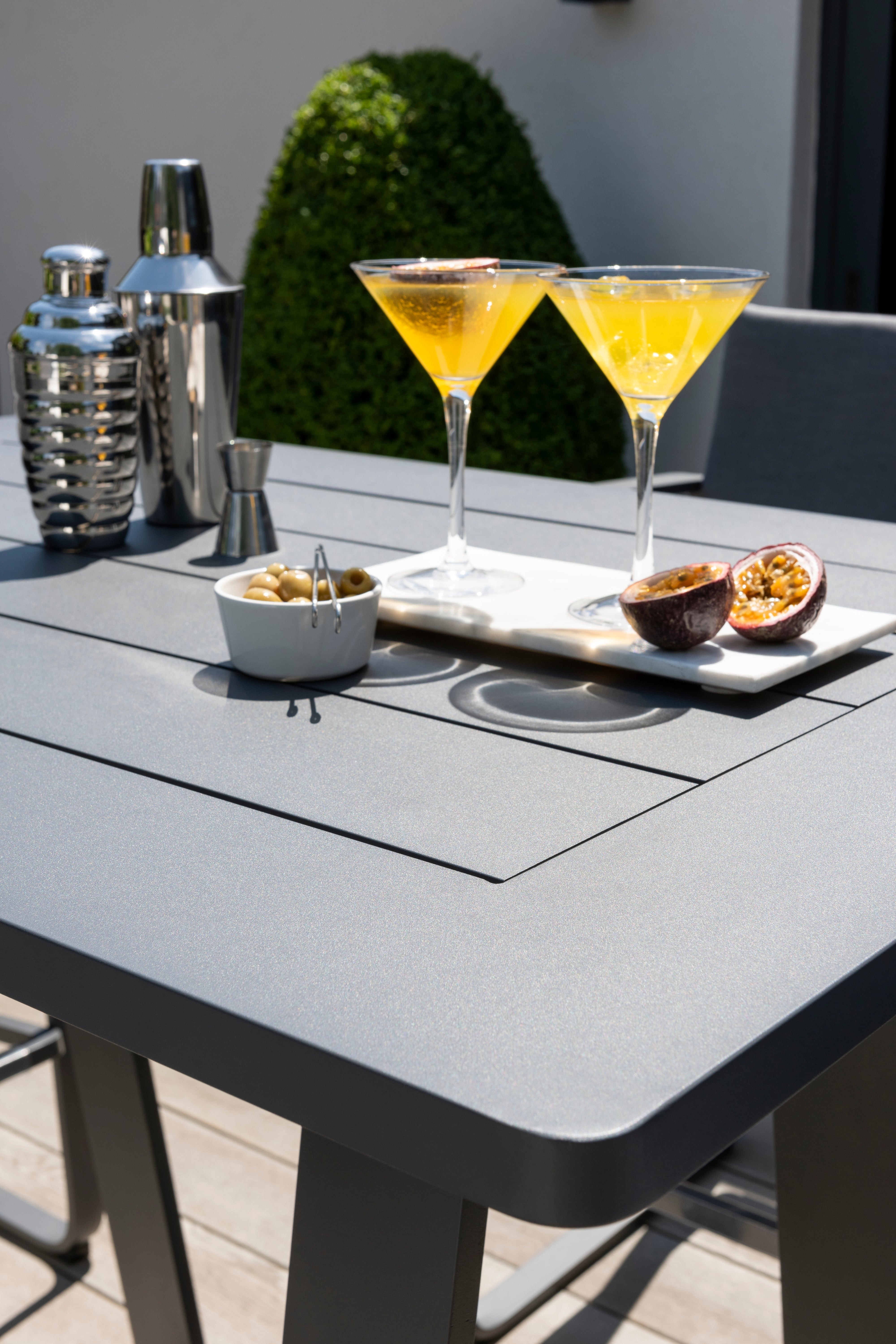 Babingley Garden Bar Style High Table & Chairs Set