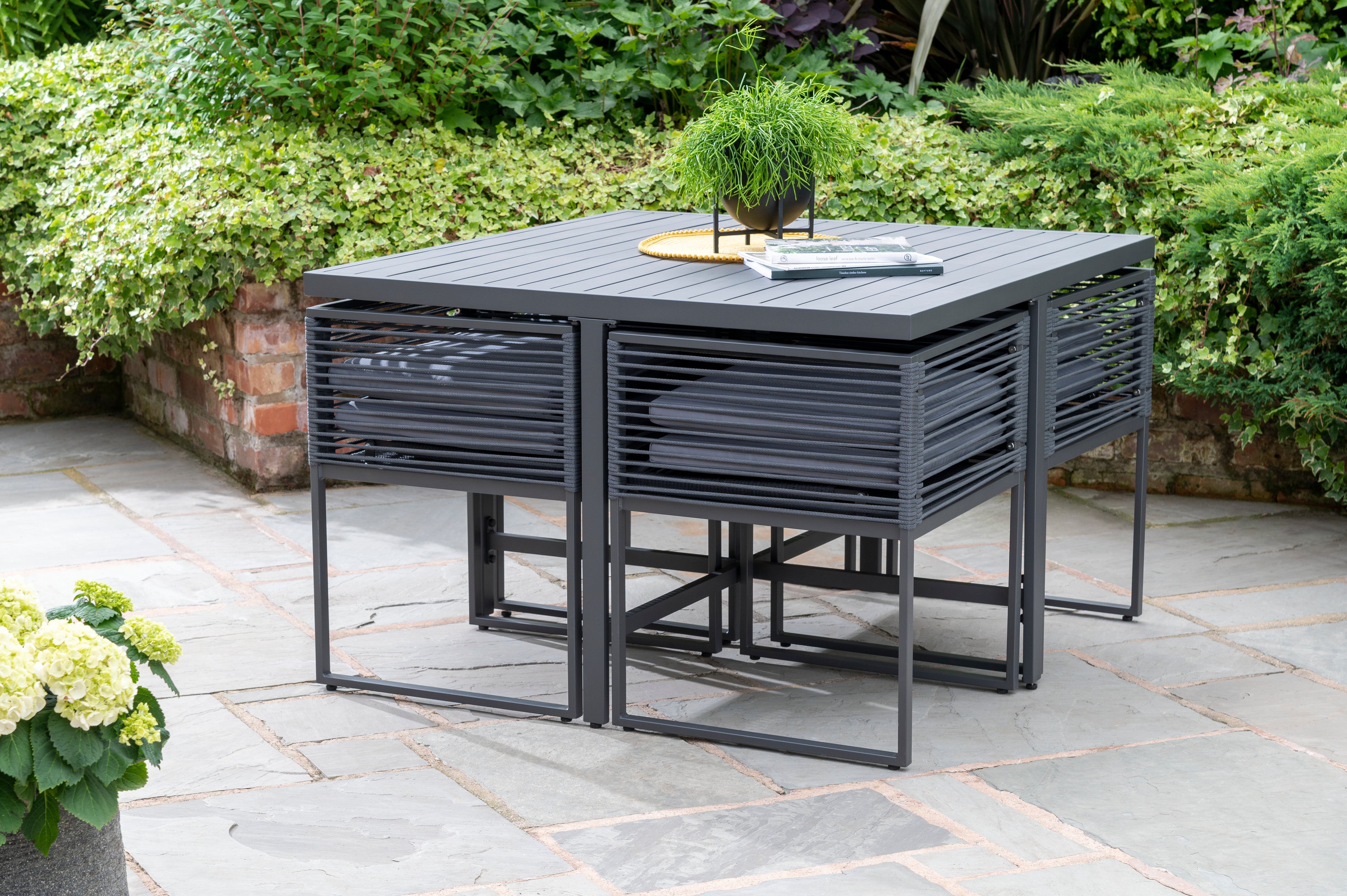 Sheringham Alu Rope 4 Seater Cube Dining Set