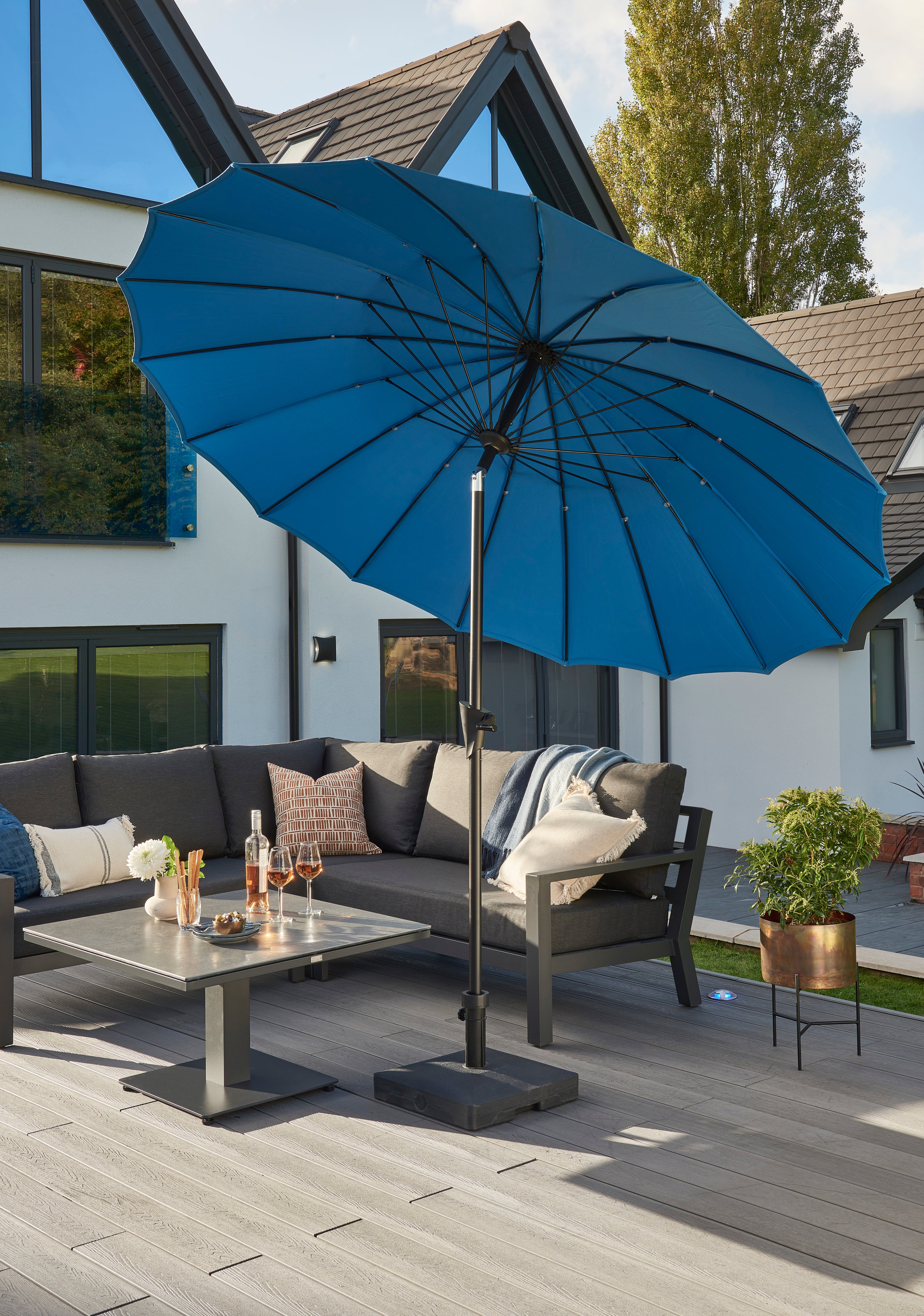 Royce Geisha 2.7m Ice Blue Parasol with Night Cover