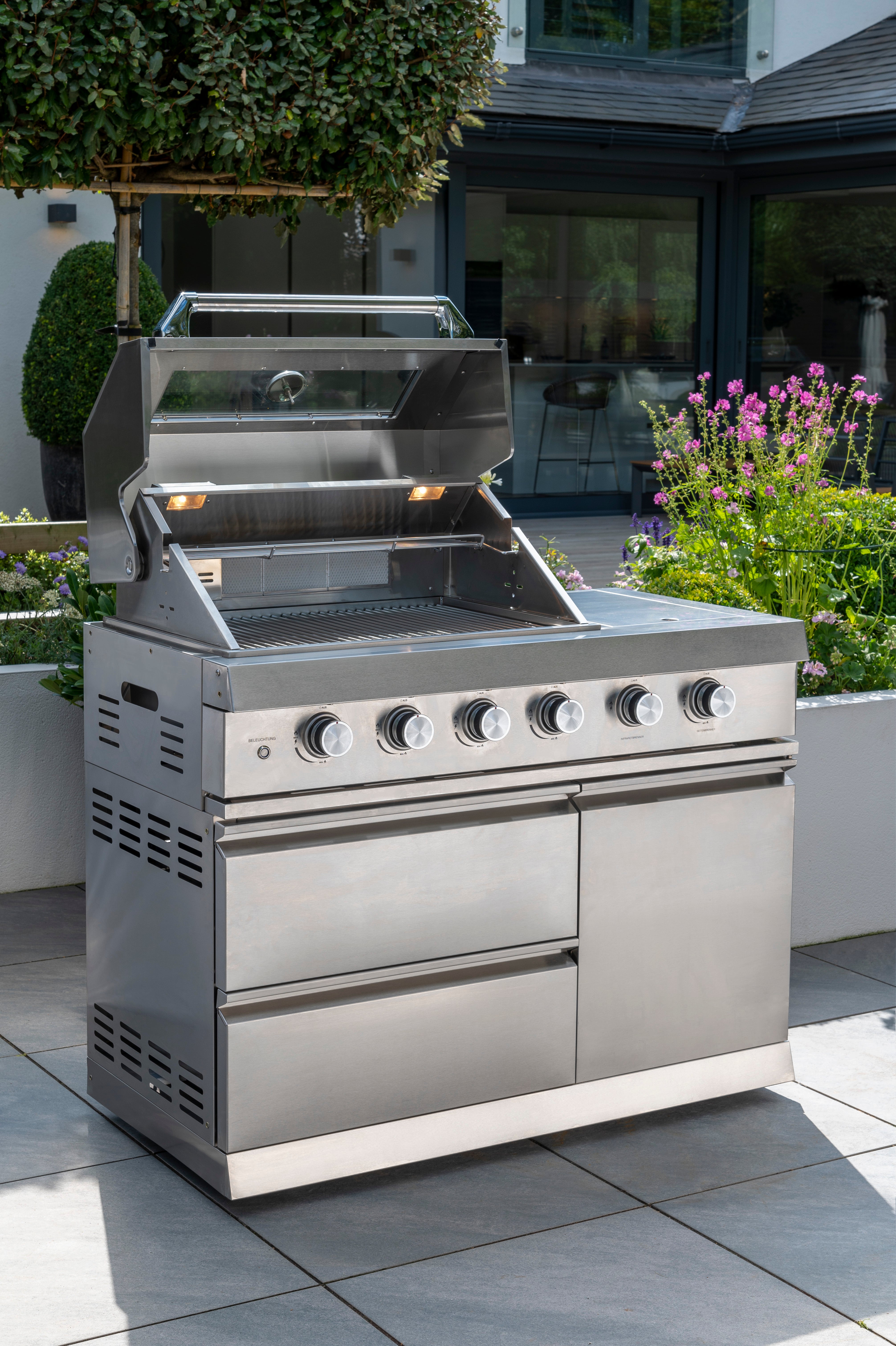 Absolute Outdoor Kitchen Gas BBQ - 4 Burners with Side Burner