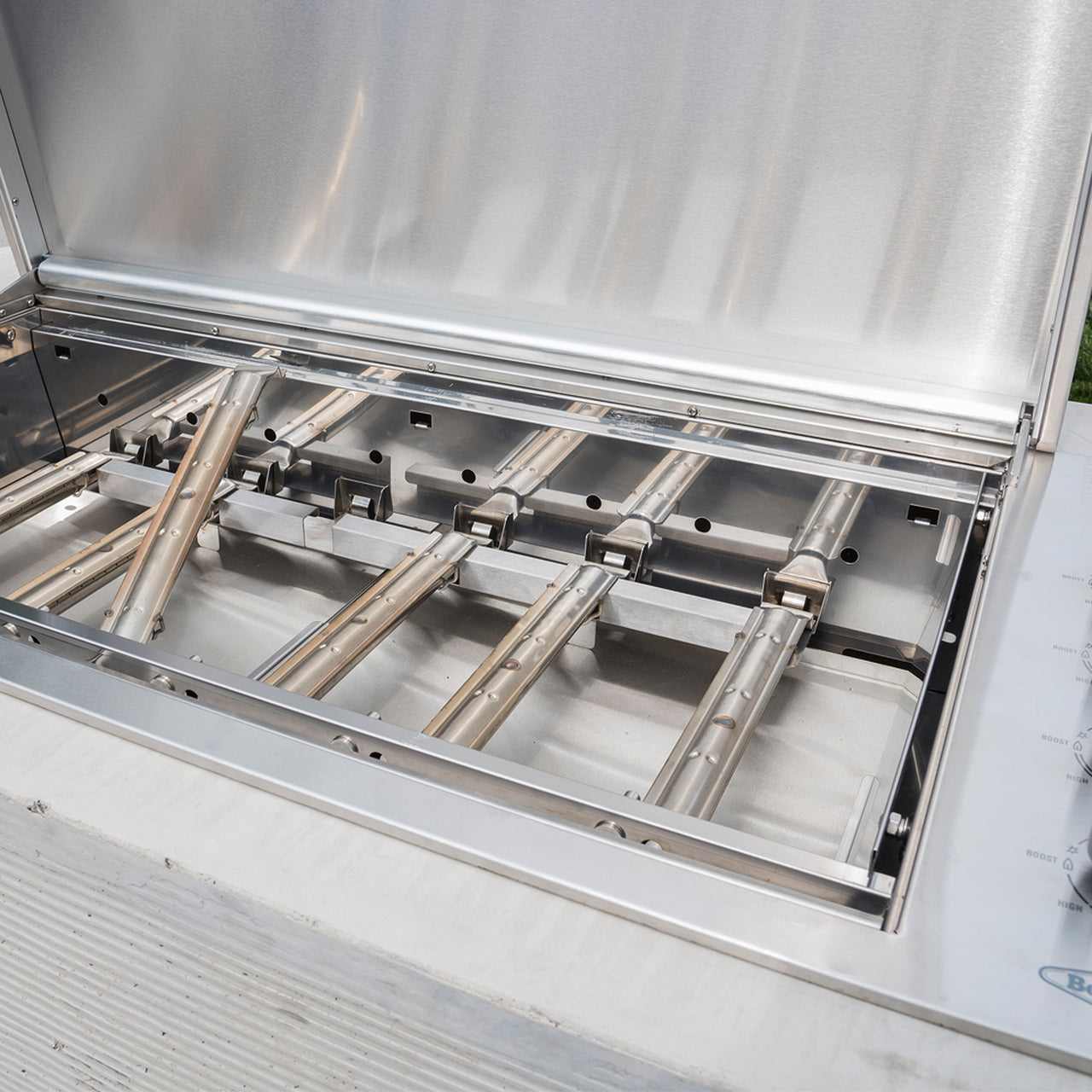 Beefeater Signature ProLine Built-in 6 Burner Gas BBQ with Roasting Hood