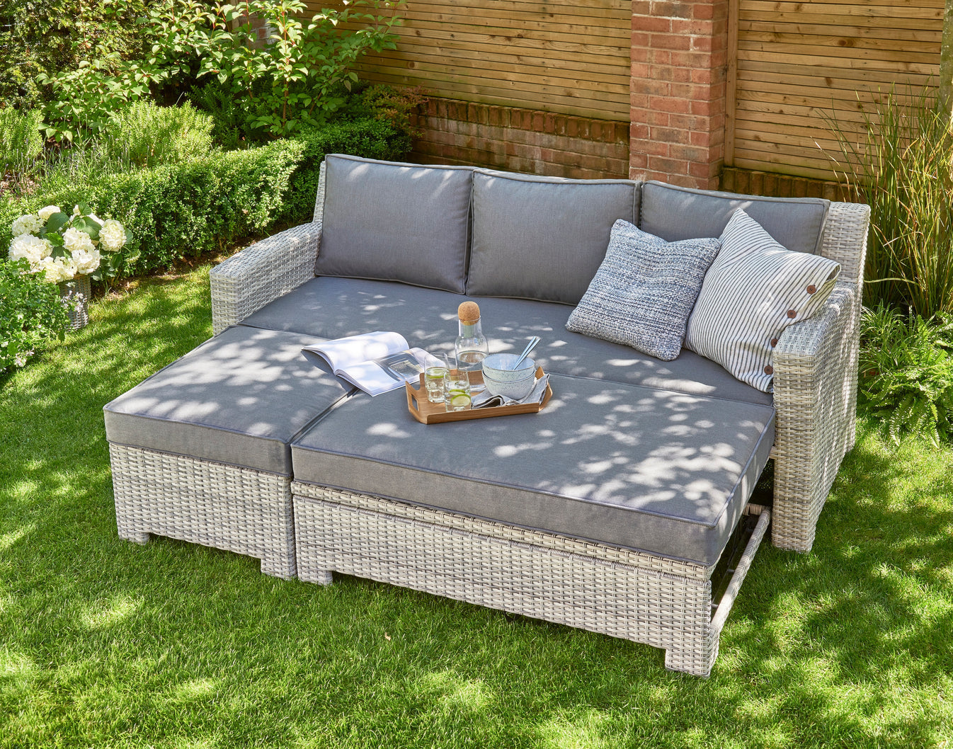 outdoor garden sofas