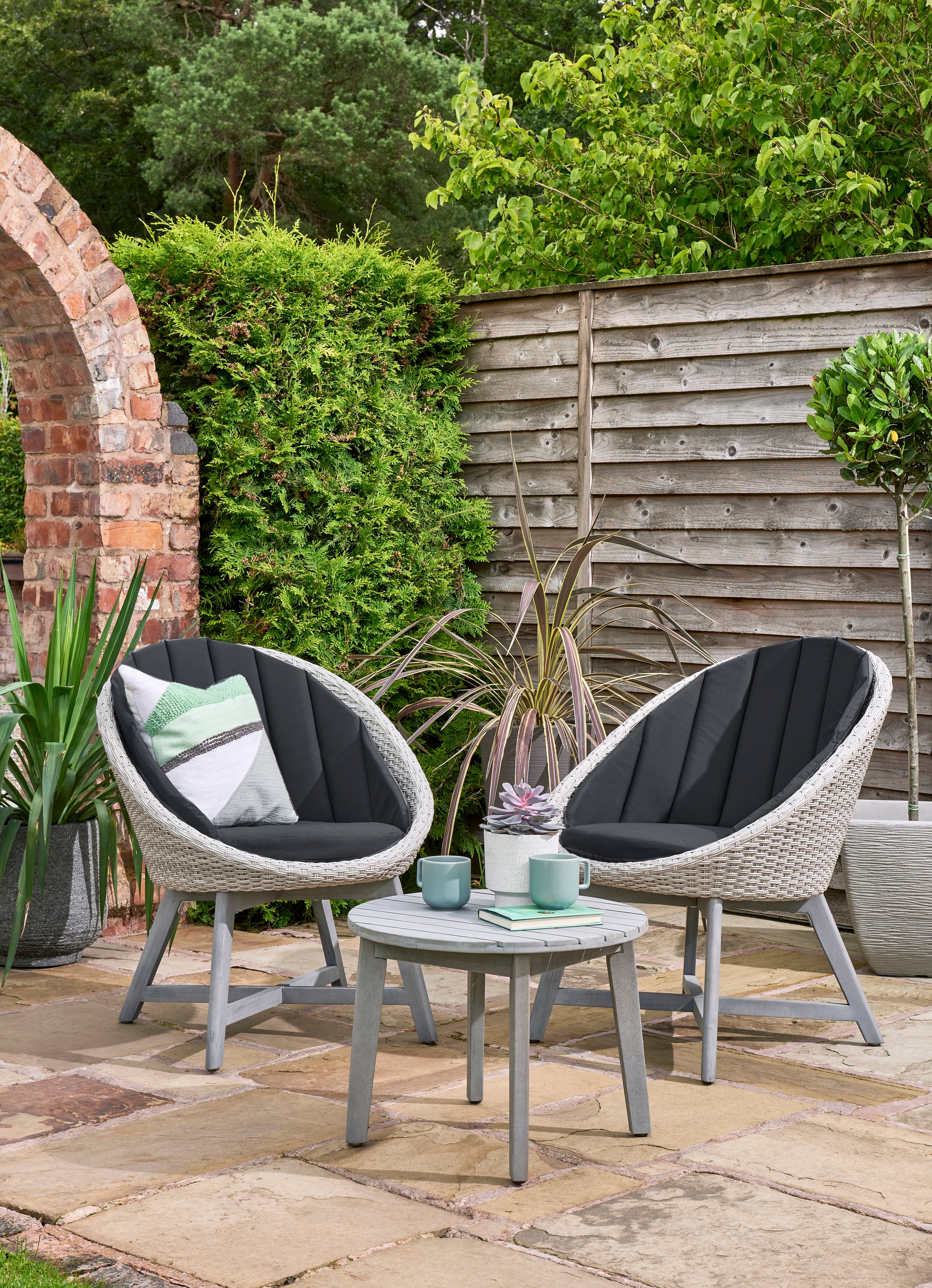 Chedworth Curved Wooden Frame & Weave Style Garden Bistro Set