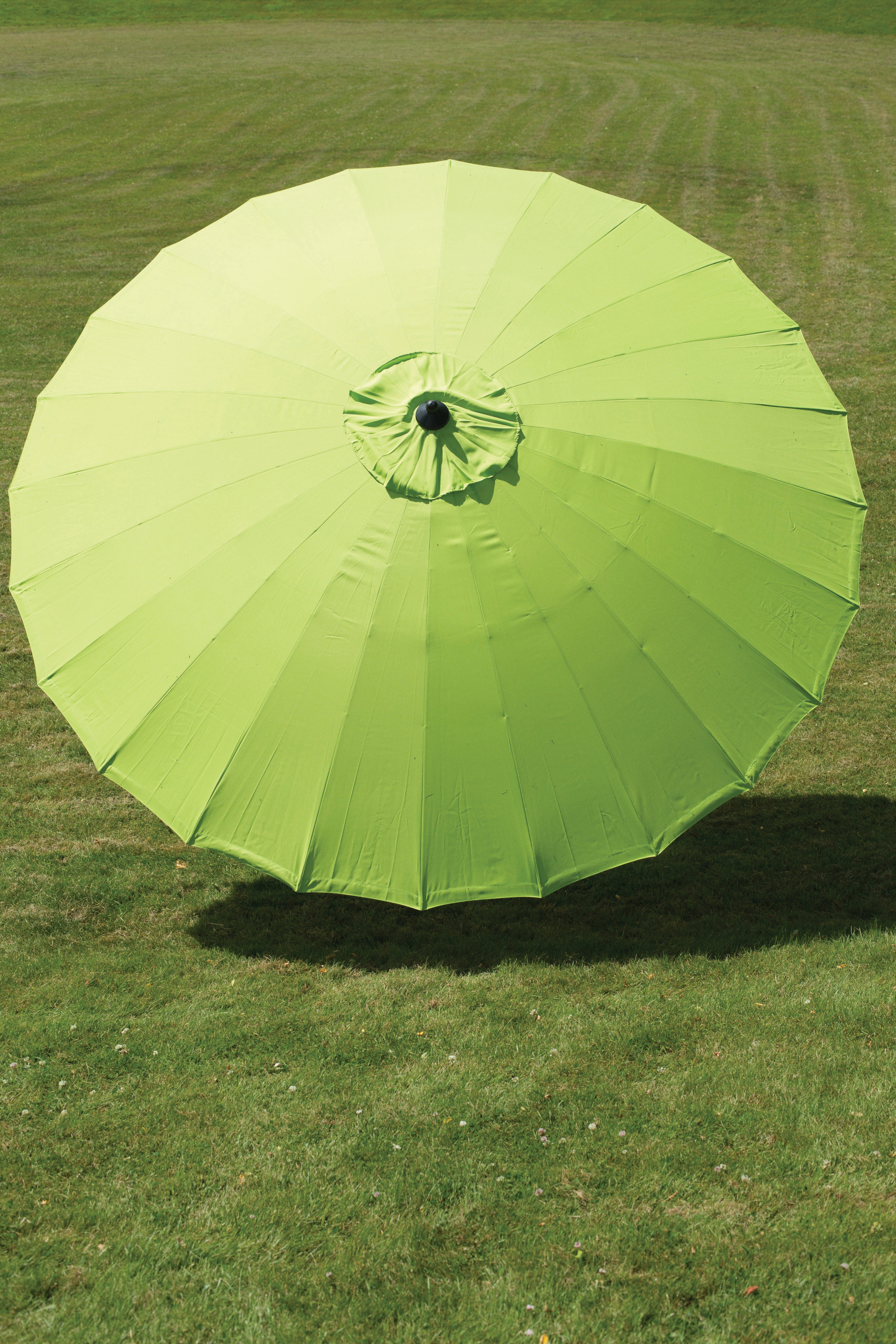 Norfolk Leisure Geisha Lime Parasol 2.5m