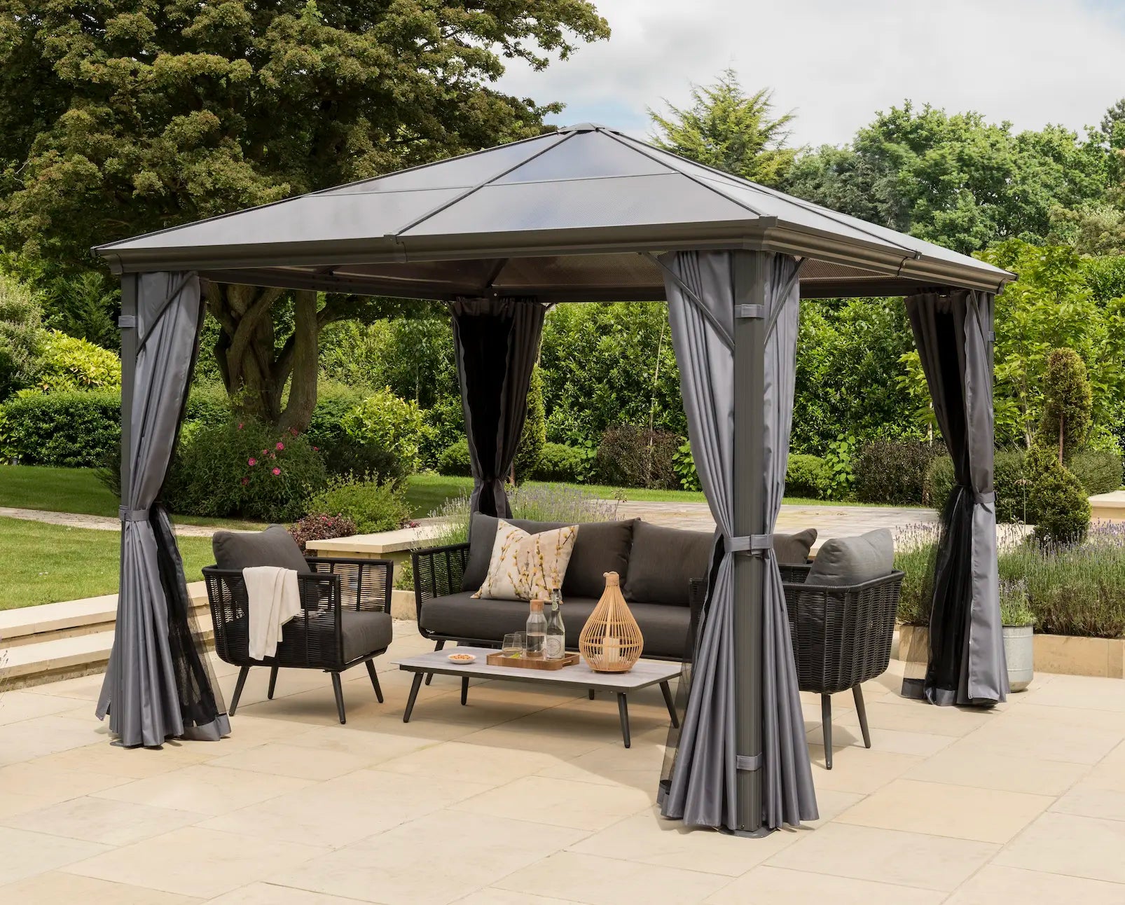 Runcton Polycarbonate 3x3m Aluminium Pergola Gazebo with Curtains