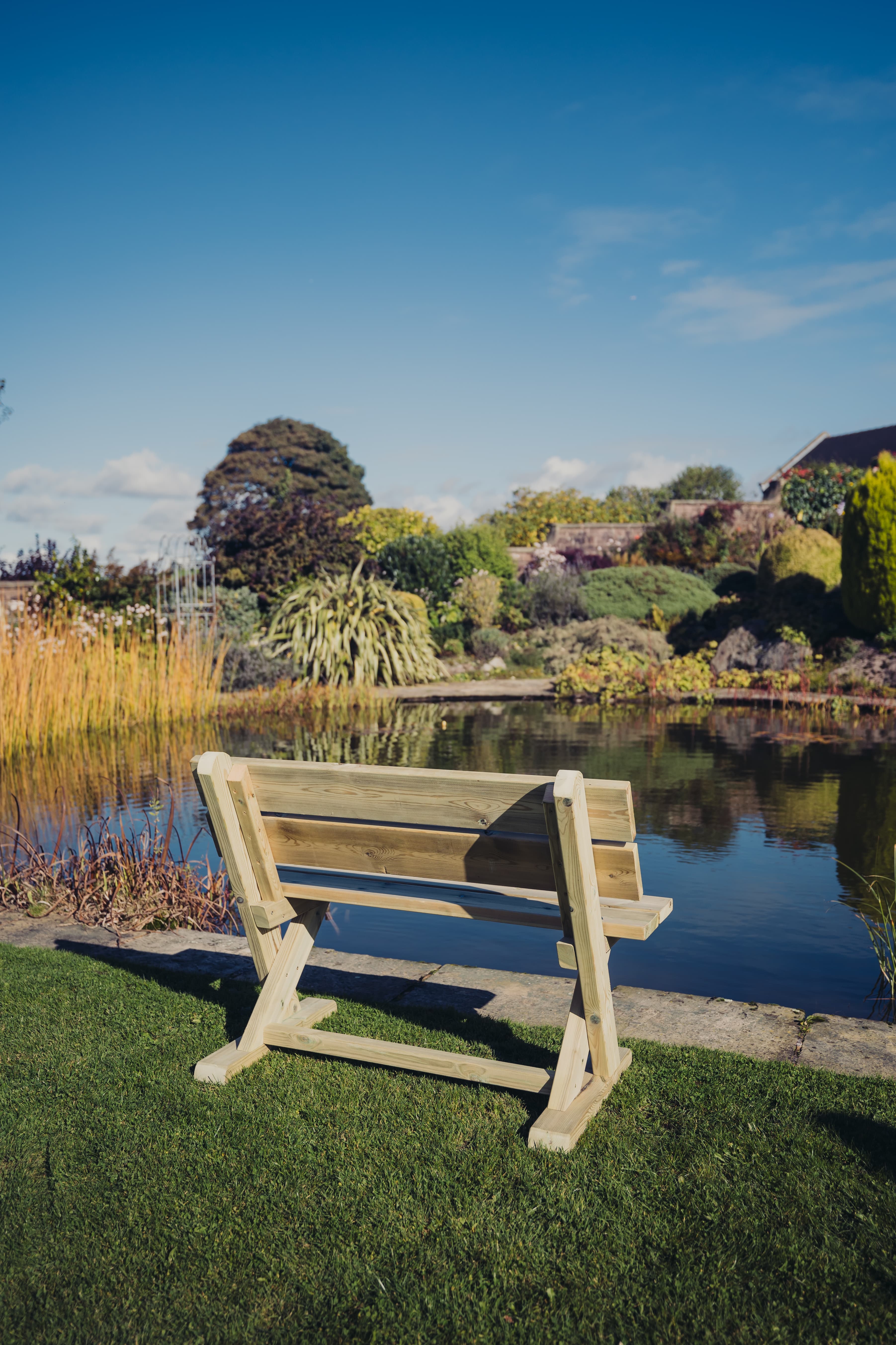 Ashcombe Chunky Wooden Garden Bench - Churnet Valley