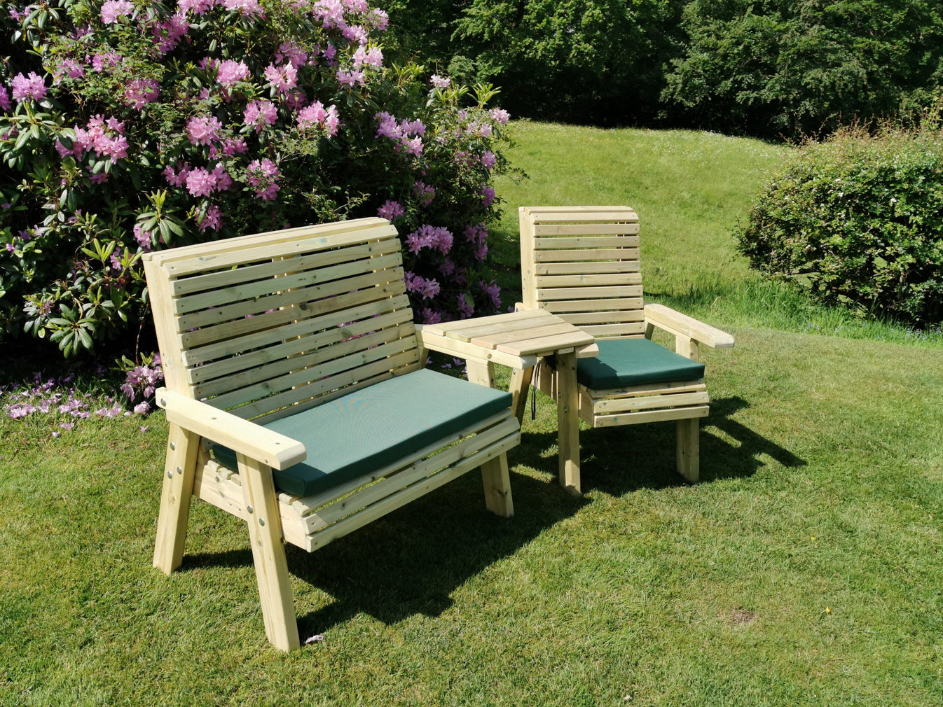 Ergo Chunky Wooden Trio Garden Love Seat