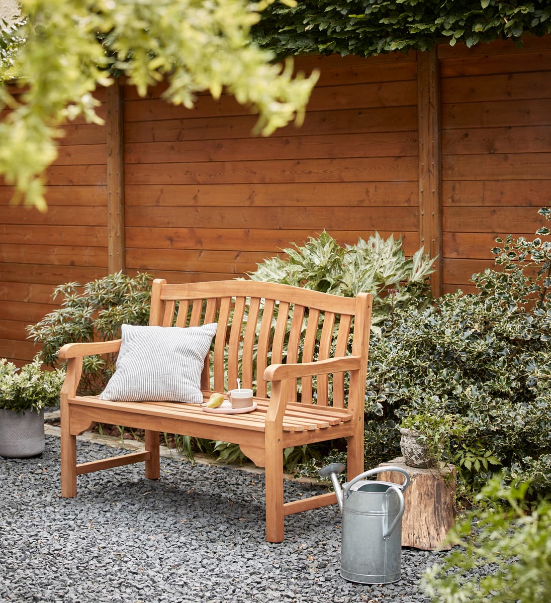 Kingsbury 120cm Wooden Garden Bench with Mahogany Wood