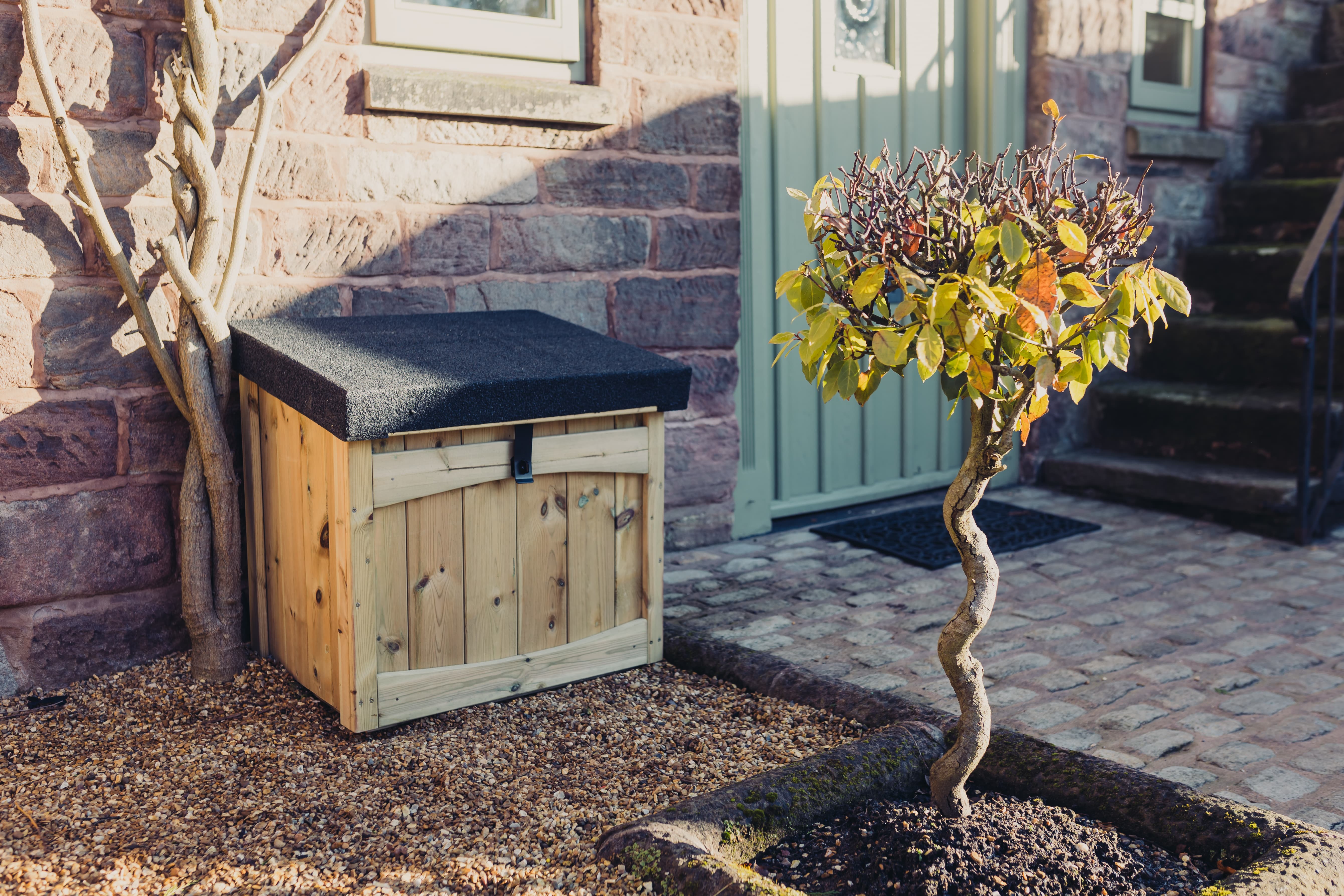 Wooden Parcel & Deliveries Box with Felted Roof & Lock Latch