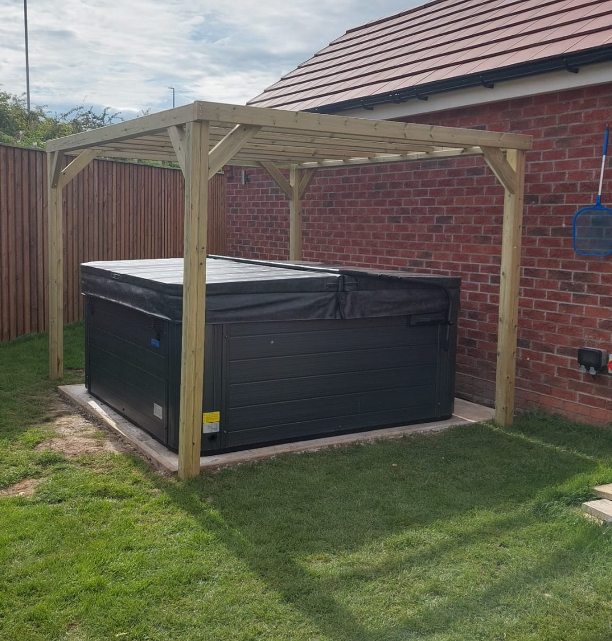 Chunky Wooden Garden Pergola & Gazebo - 3M X 3M