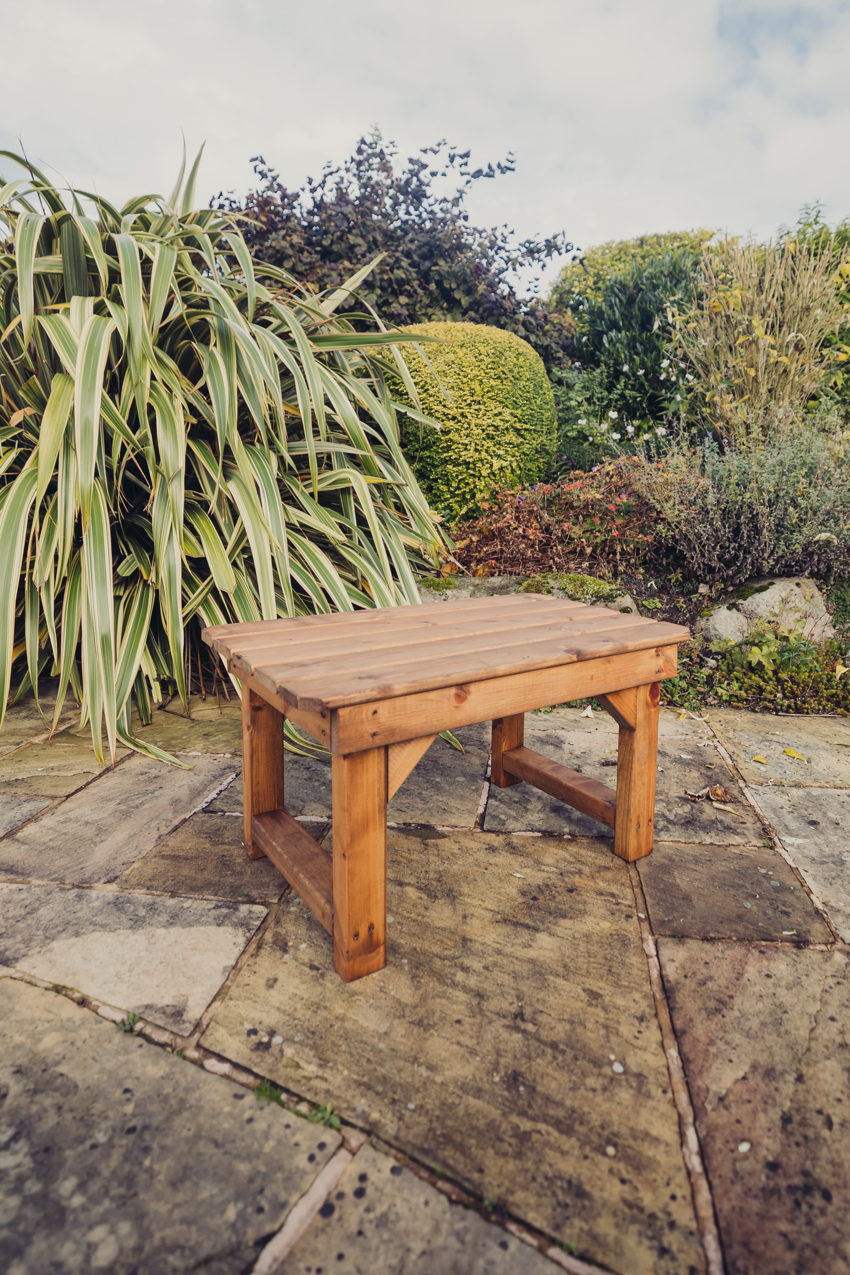 Valley Chunky Wooden Garden Coffee Table - Churnet Valley