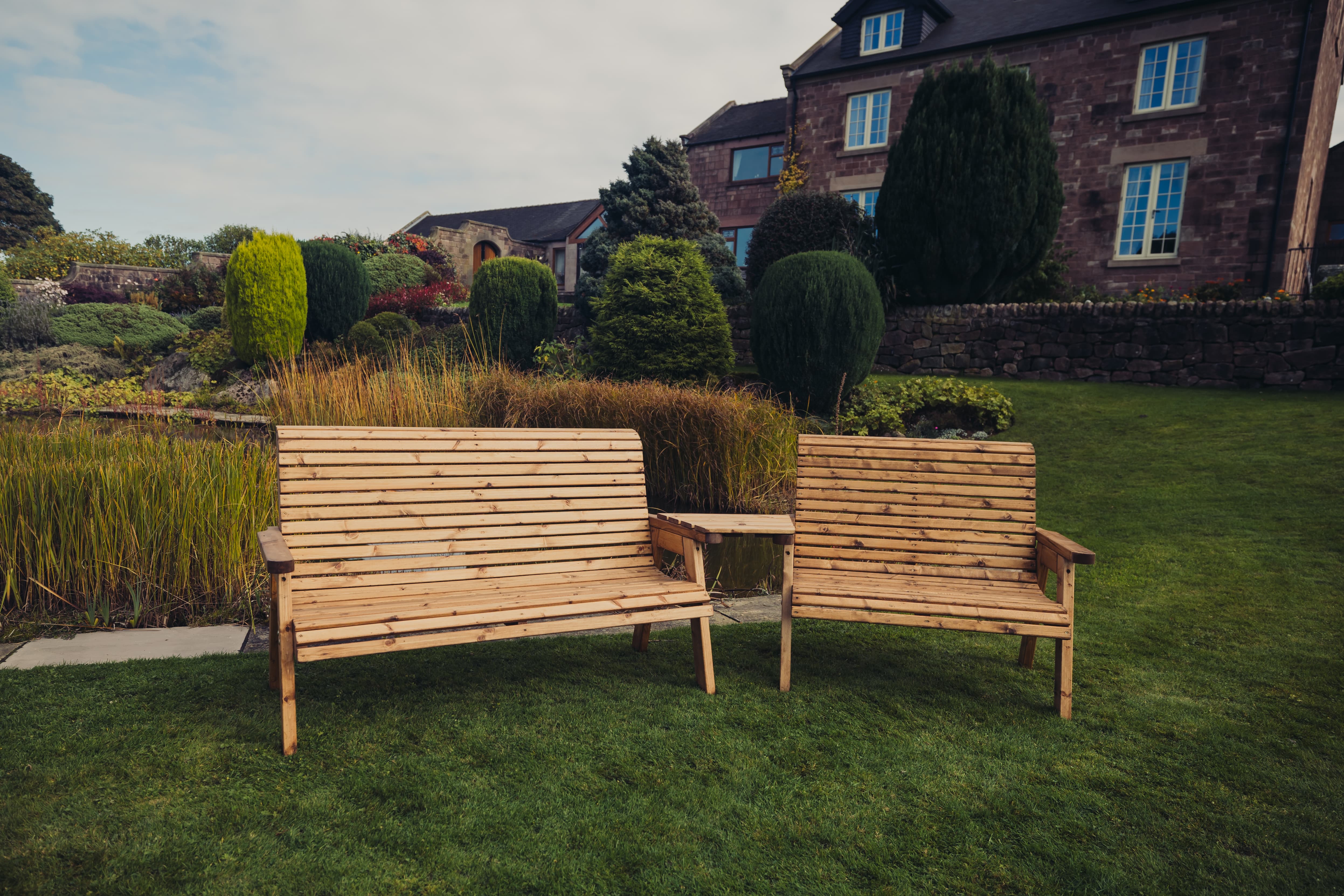 Valley 5 Seat Wooden Garden Love Seat & Double Garden Bench with Angled Tray