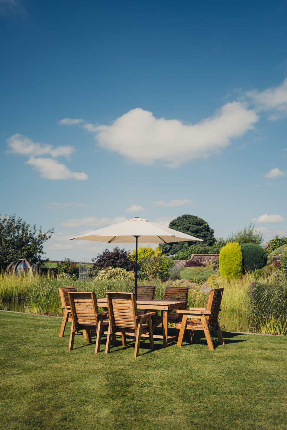 Valley 6 Seater Chunky Wooden Garden Dining Table Set - Churnet Valley