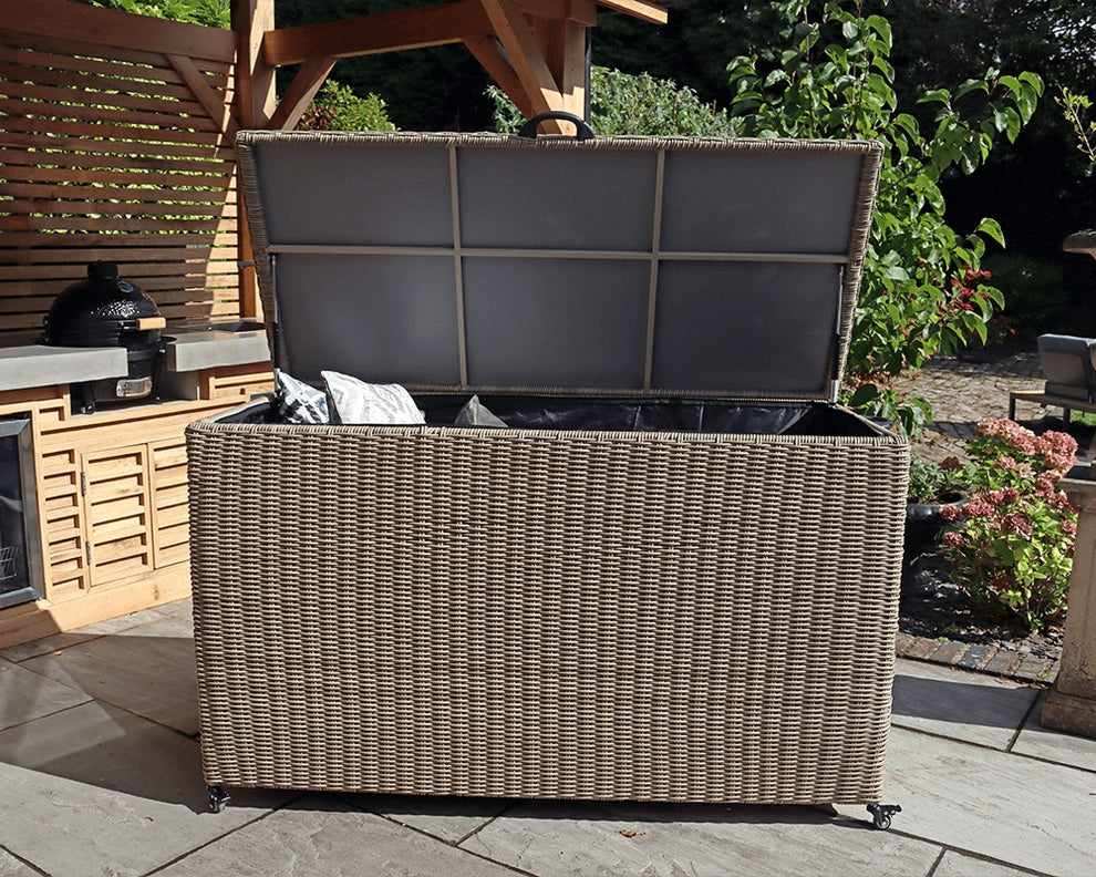 Wentworth Rattan 826 Litre KD Cushion Garden Storage Box